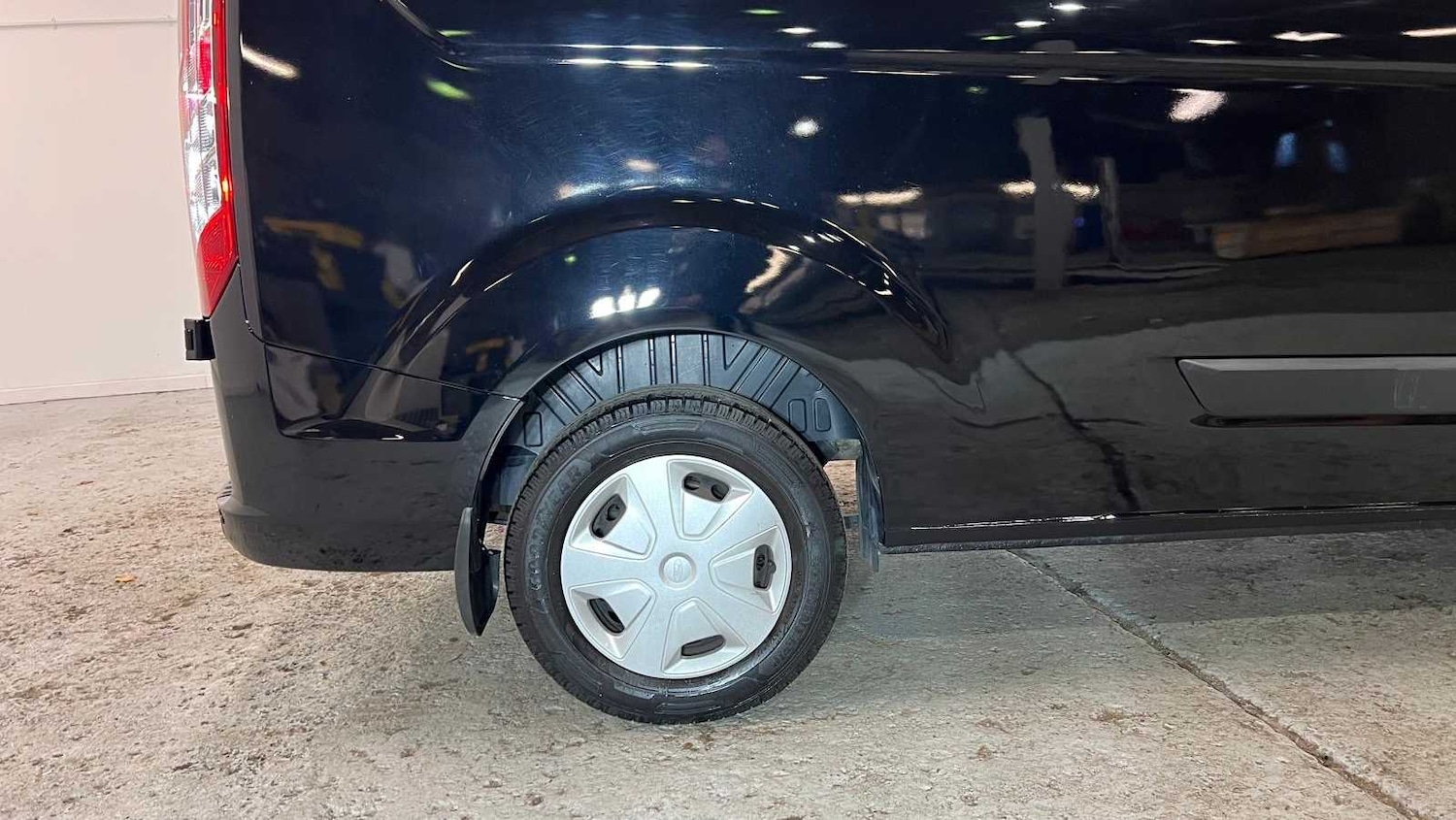 Used Ford Transit Custom 2020 for sale - 76774320: Photo 20