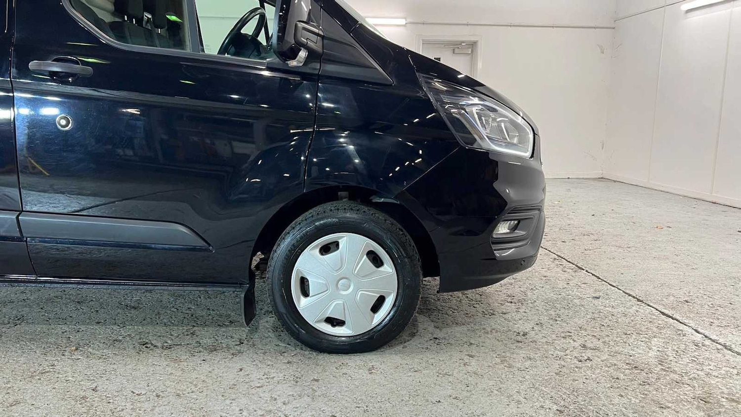 Used Ford Transit Custom 2020 for sale - 76774320: Photo 21