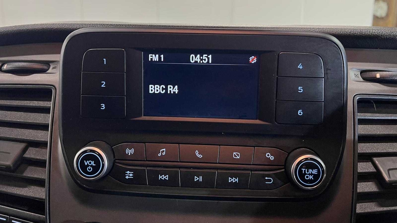 Used Ford Transit Custom 2020 for sale - 76774320: Photo 28