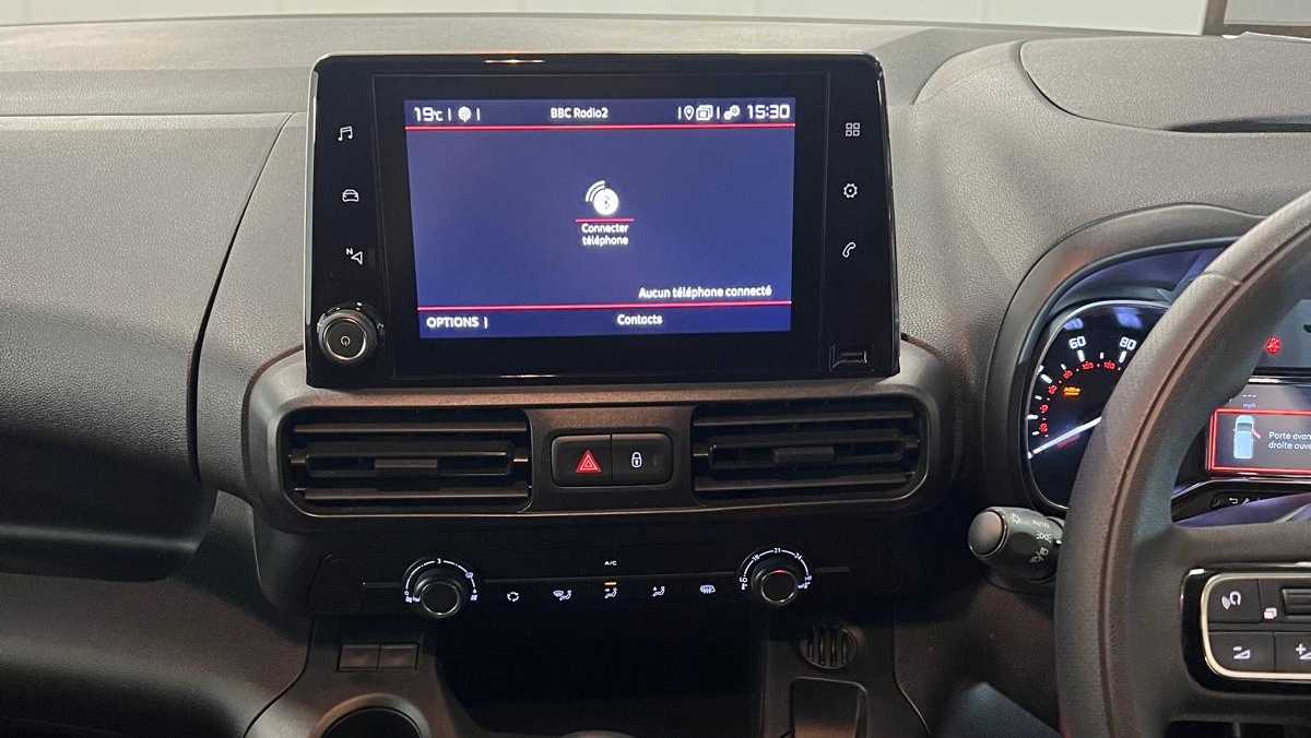 Vehicle 33