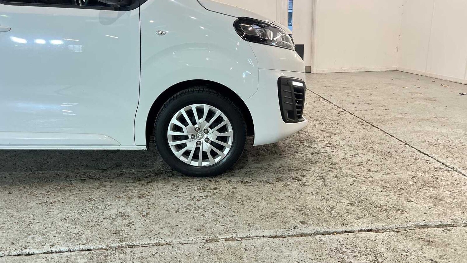 Used Vauxhall Vivaro for sale - 78118904: Photo 18