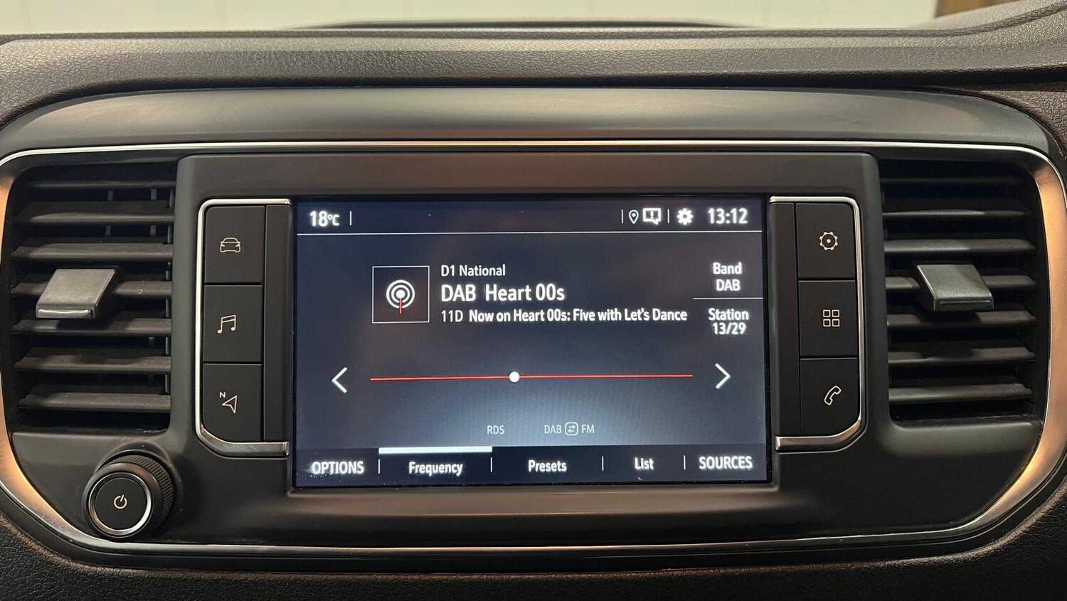 Used Vauxhall Vivaro for sale - 78118904: Photo 25