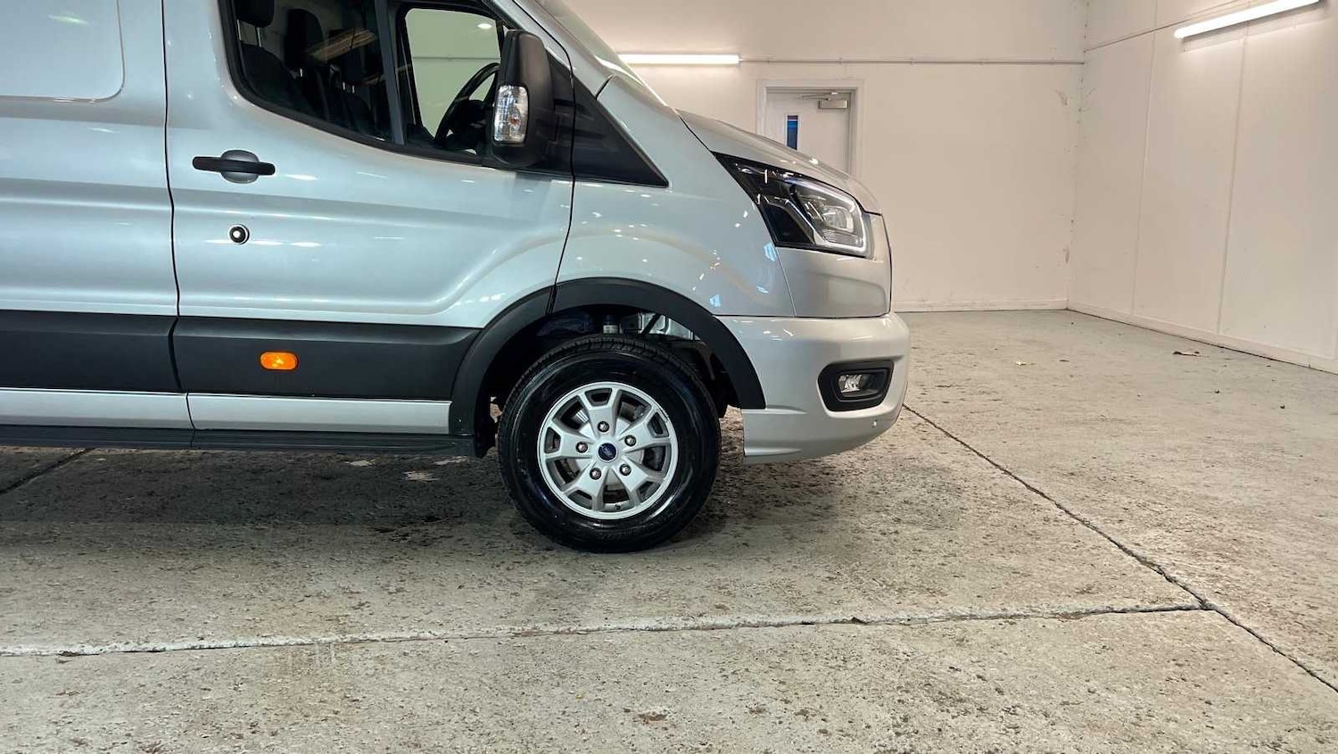 Used Ford Transit 2024 for sale - 77928823: Photo 24