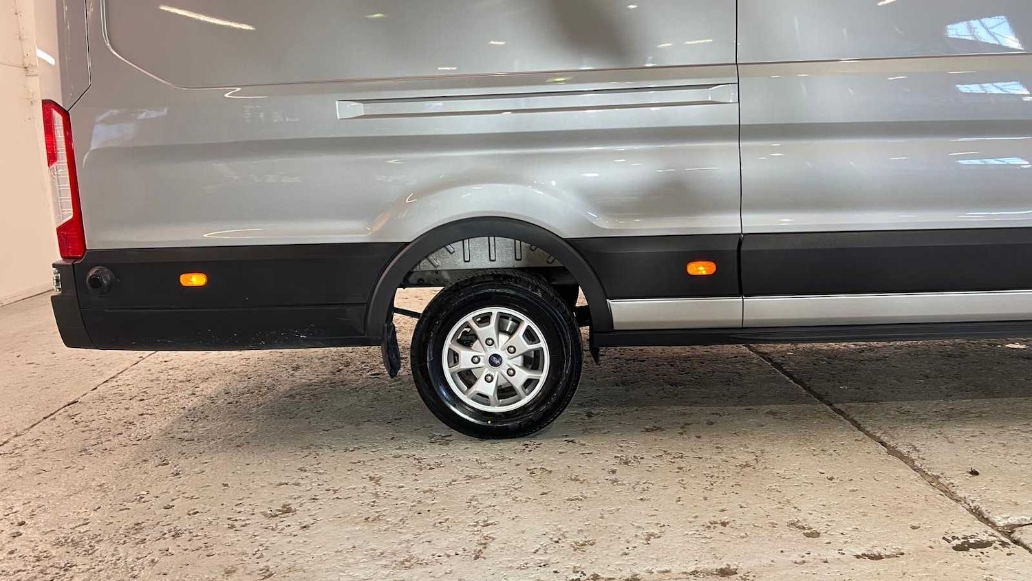 Used Ford Transit 2024 for sale - 77928823: Photo 25