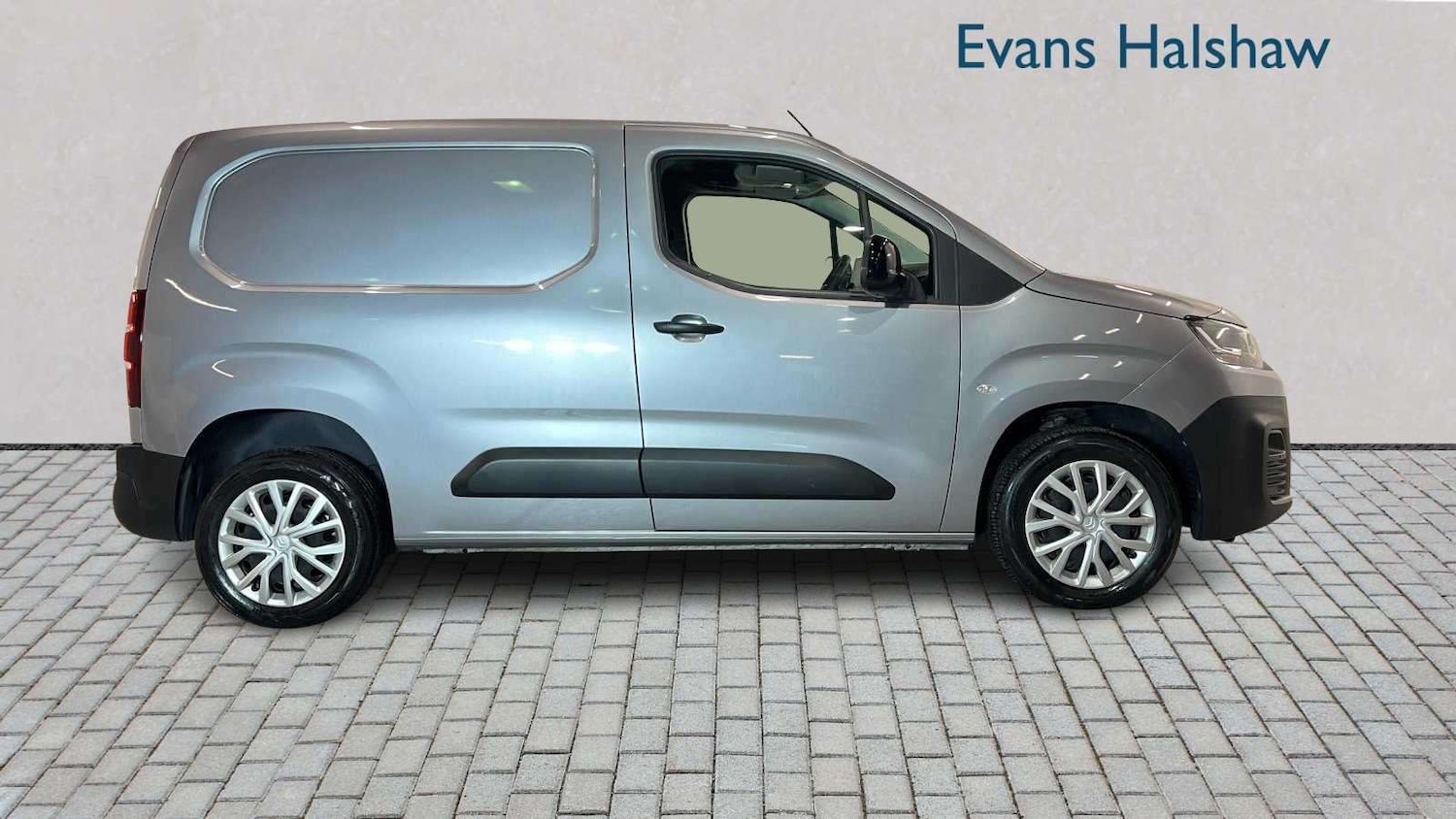 Used Citroen Berlingo 2021 for sale - 77756544: Photo 4