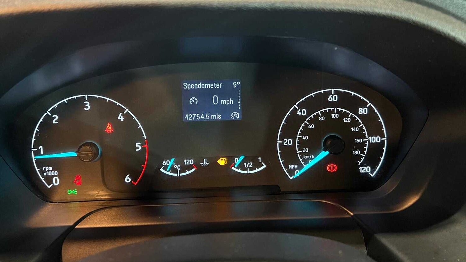 Used Ford Transit Custom 2023 for sale - 77914123: Photo 24