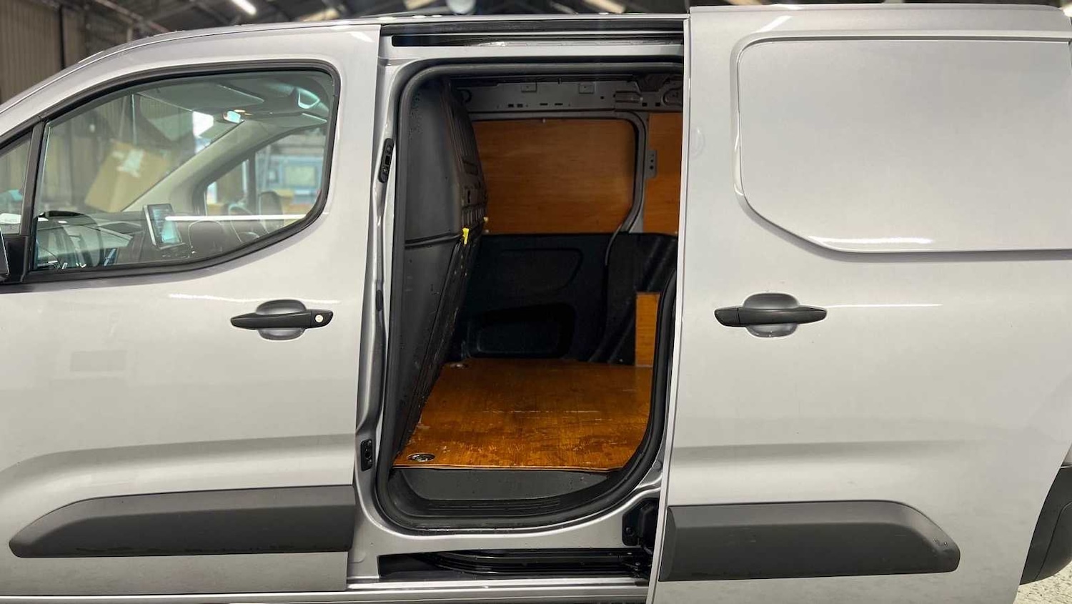 Used Citroen Berlingo 2021 for sale - 77628106: Photo 12