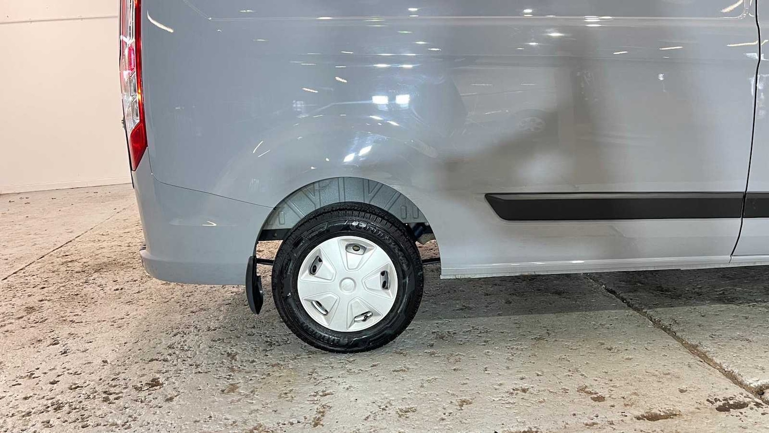 Used Ford Transit Custom 2023 for sale - 77514396: Photo 19