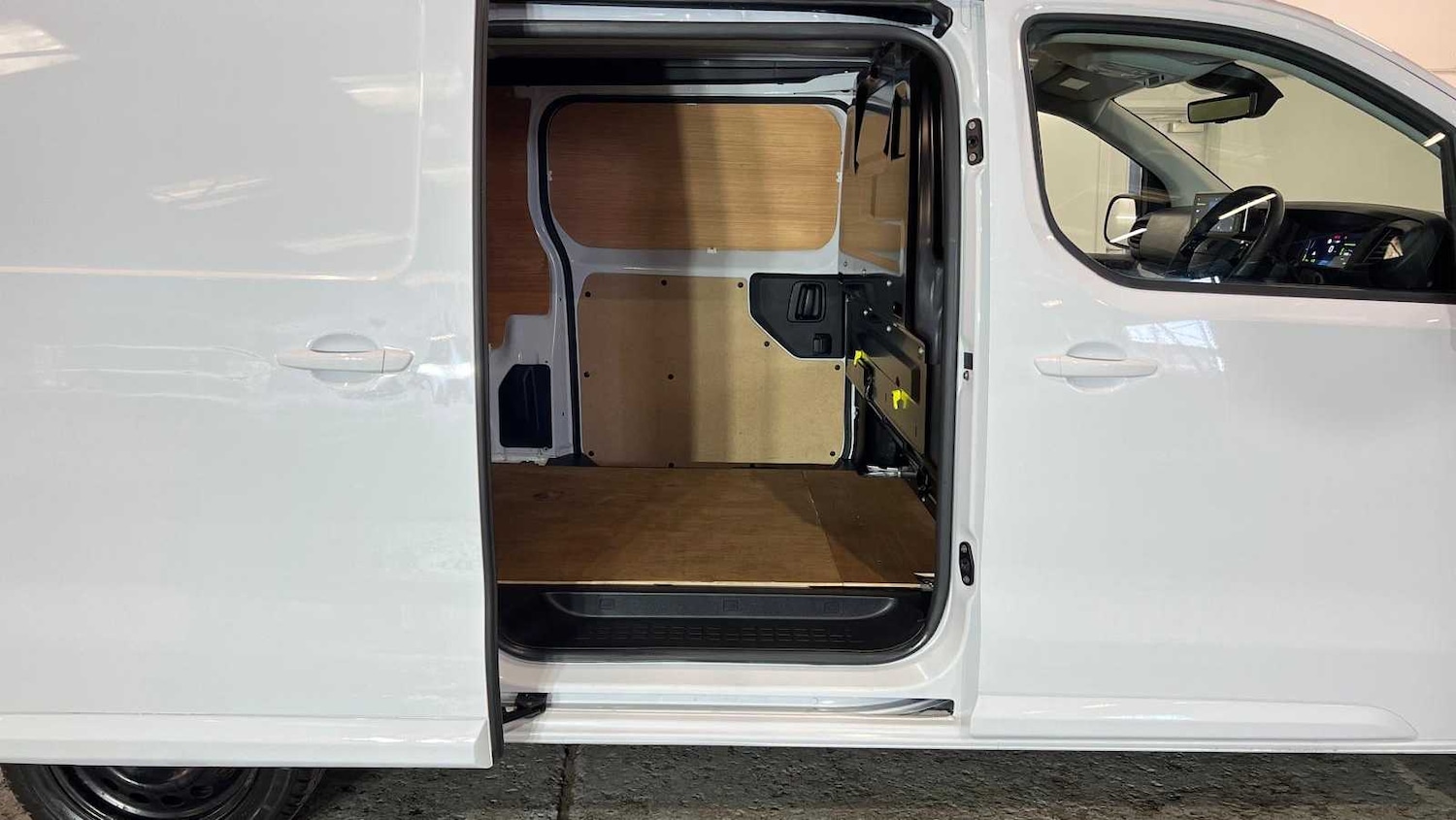 Used Peugeot Expert 2024 for sale - 78173473: Photo 8