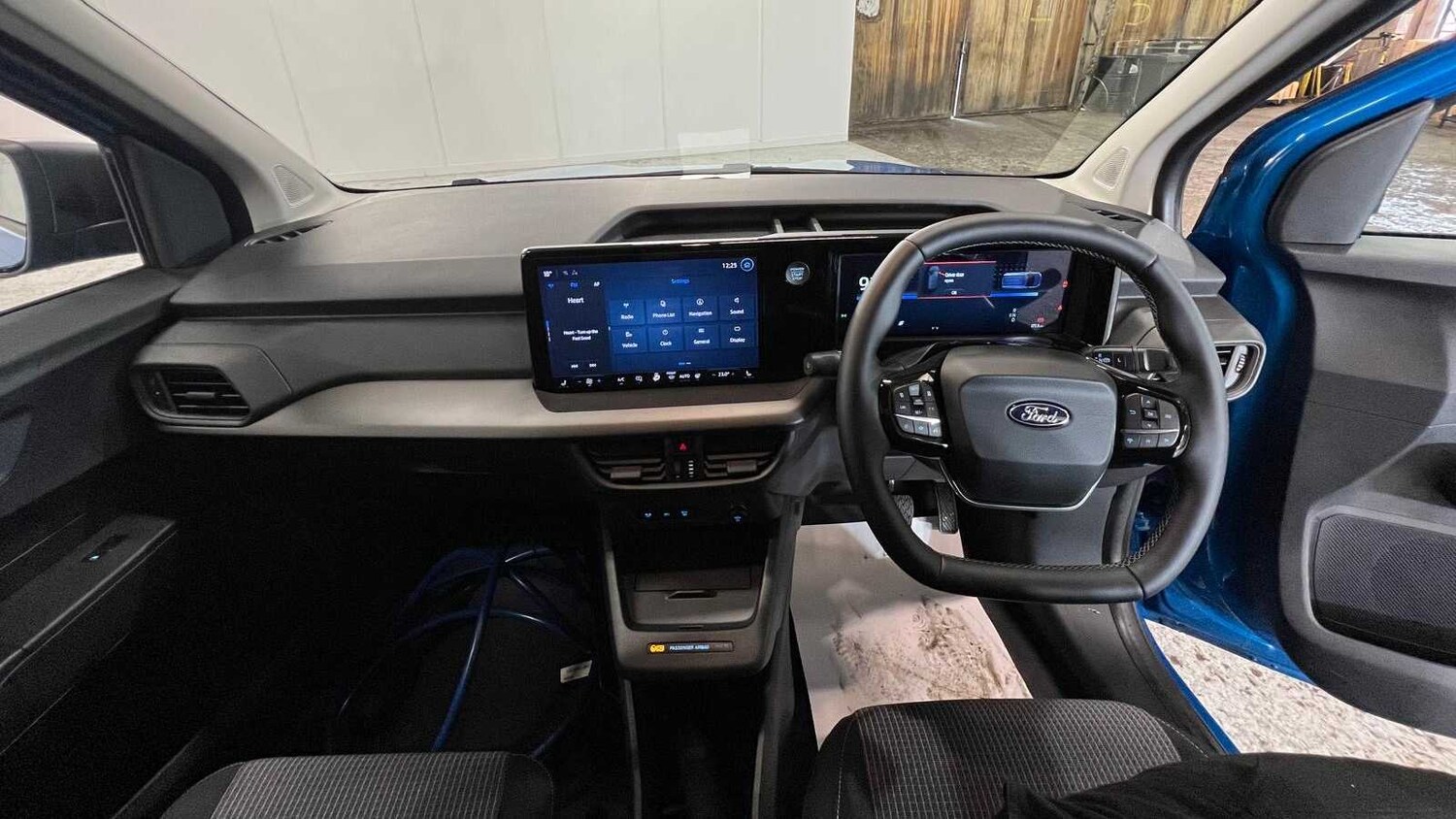 Used Ford E-Transit Courier 2025 for sale - 76272205: Photo 30