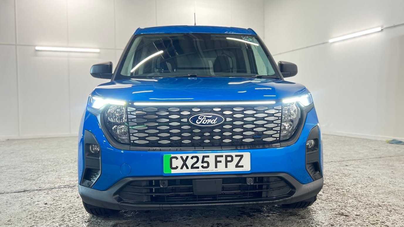 Used Ford E-Transit Courier 2025 for sale - 76272205: Photo 4