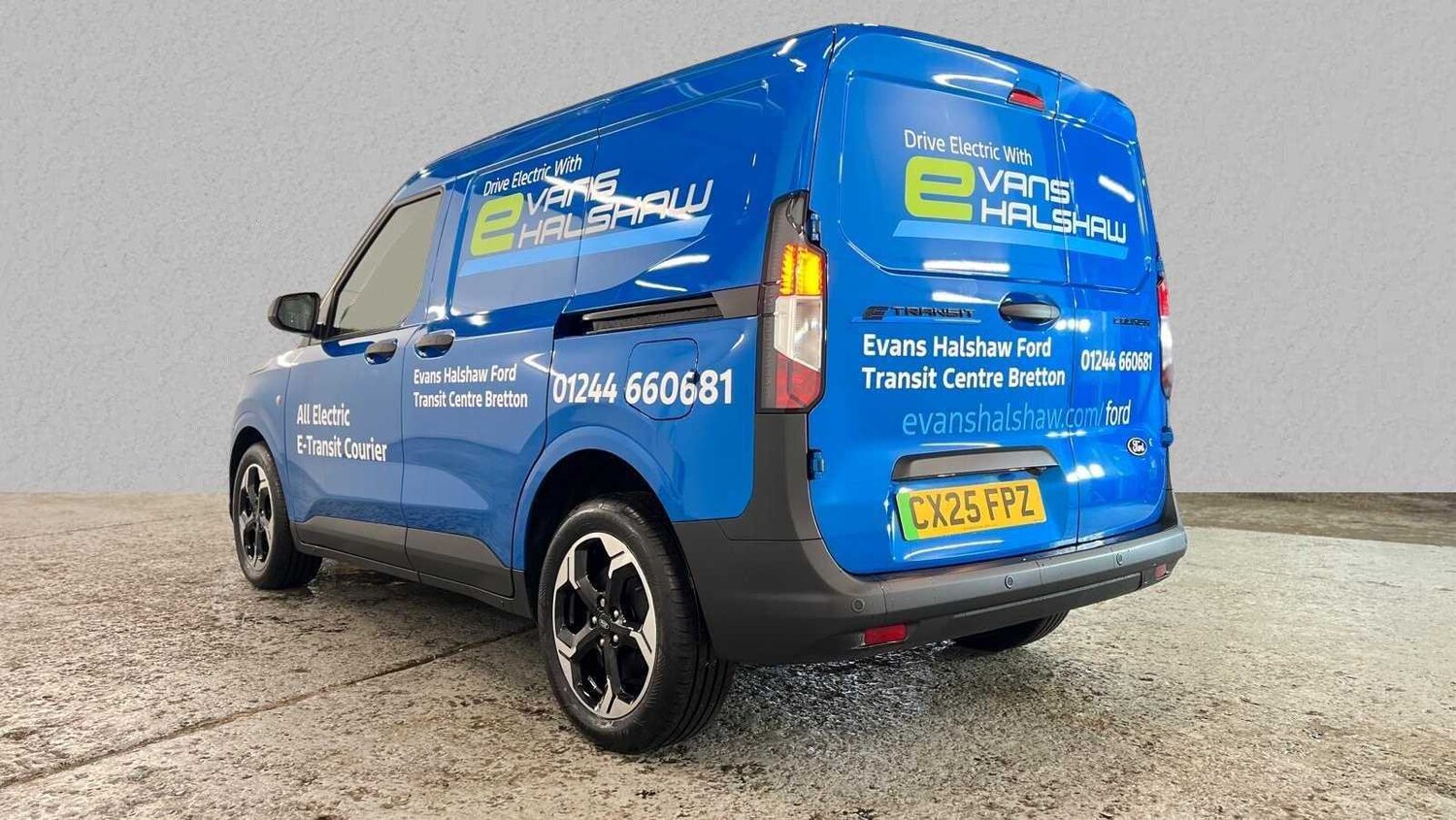 Used Ford E-Transit Courier 2025 for sale - 76272205: Photo 7