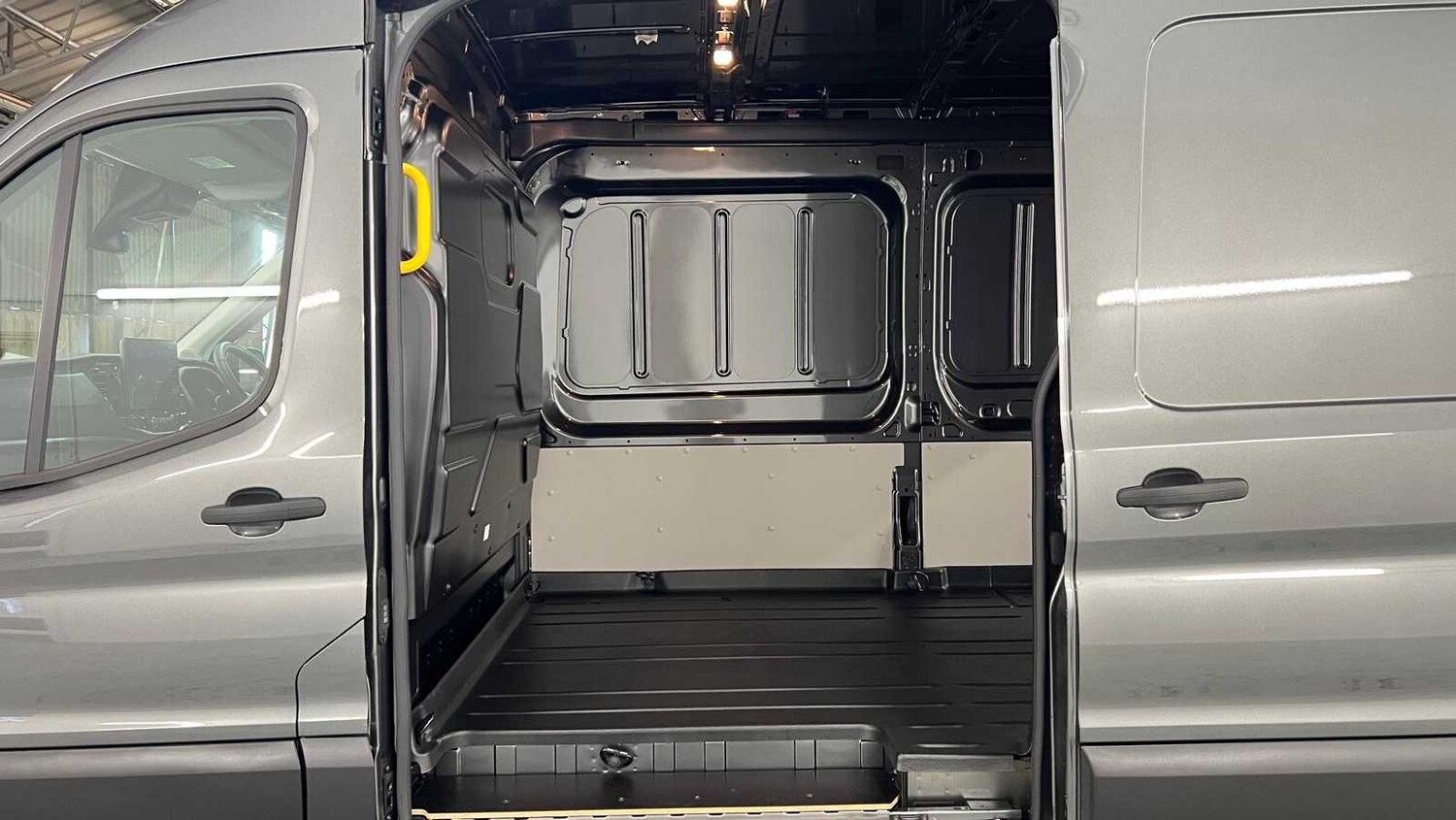 Used Ford E-Transit for sale - 76746015: Photo 10