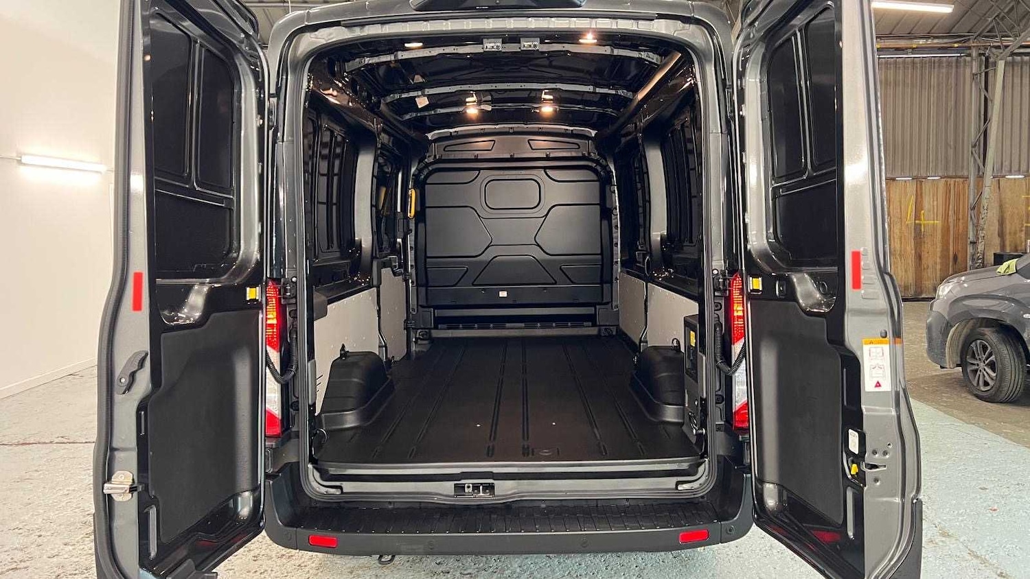 Used Ford E-Transit for sale - 76746015: Photo 9