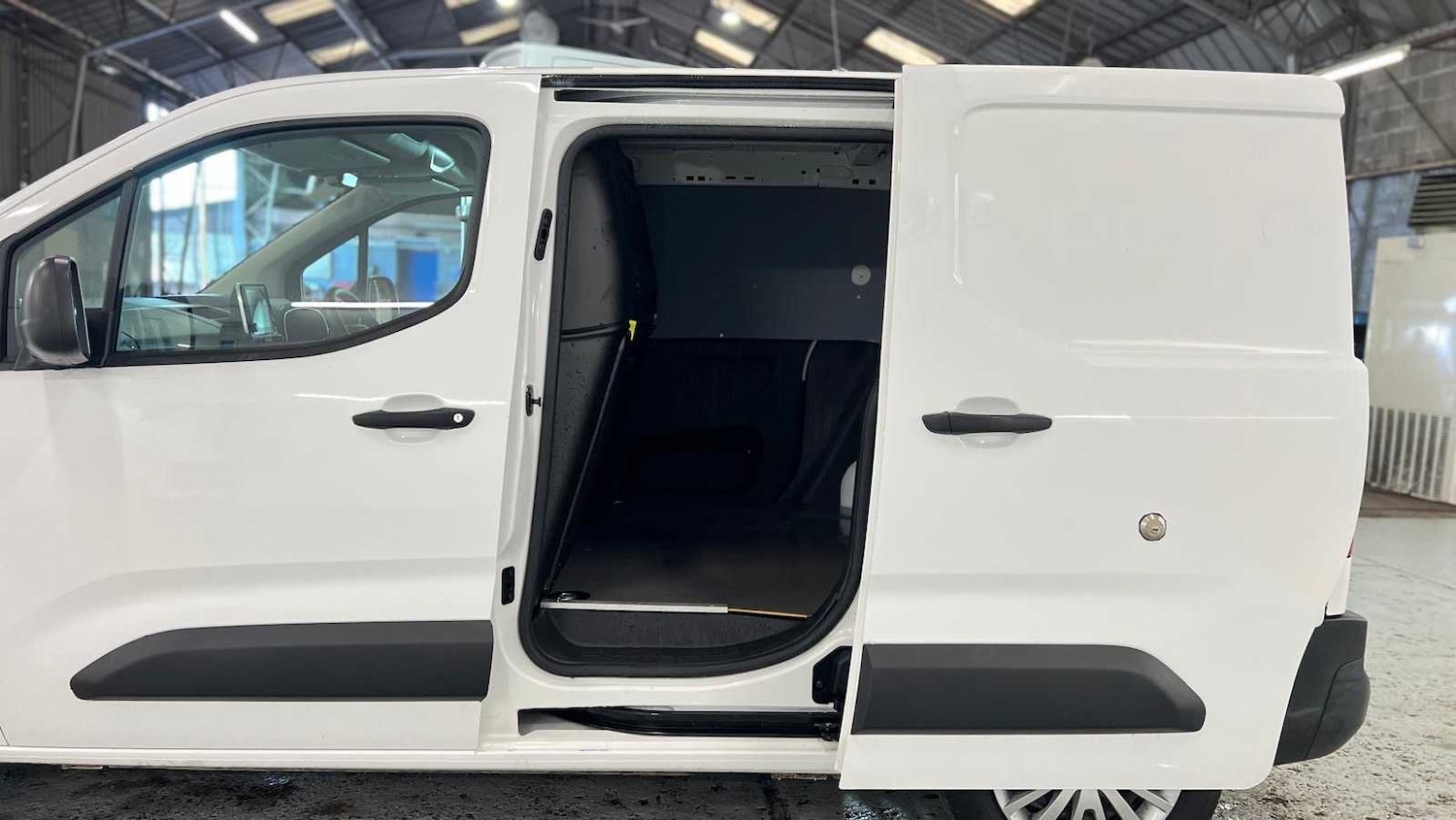 Used Citroen Berlingo 2020 for sale - 77756714: Photo 10