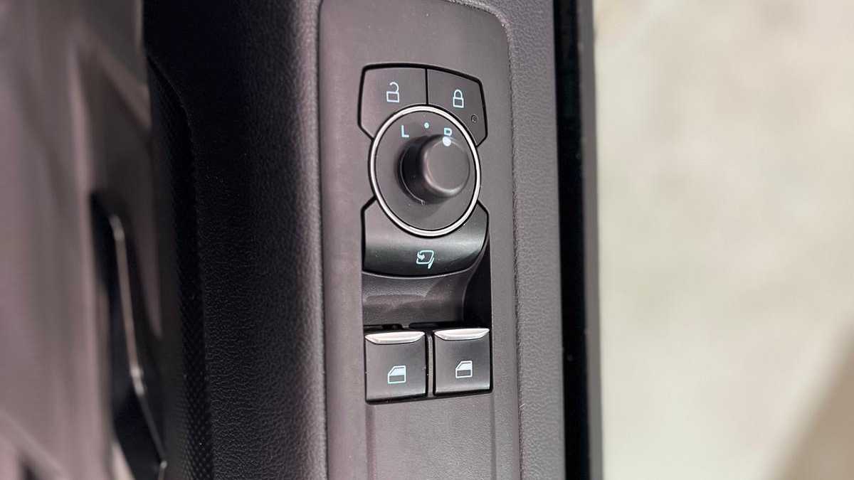 Used Ford Transit Custom 2024 for sale - 76804934: Photo 19