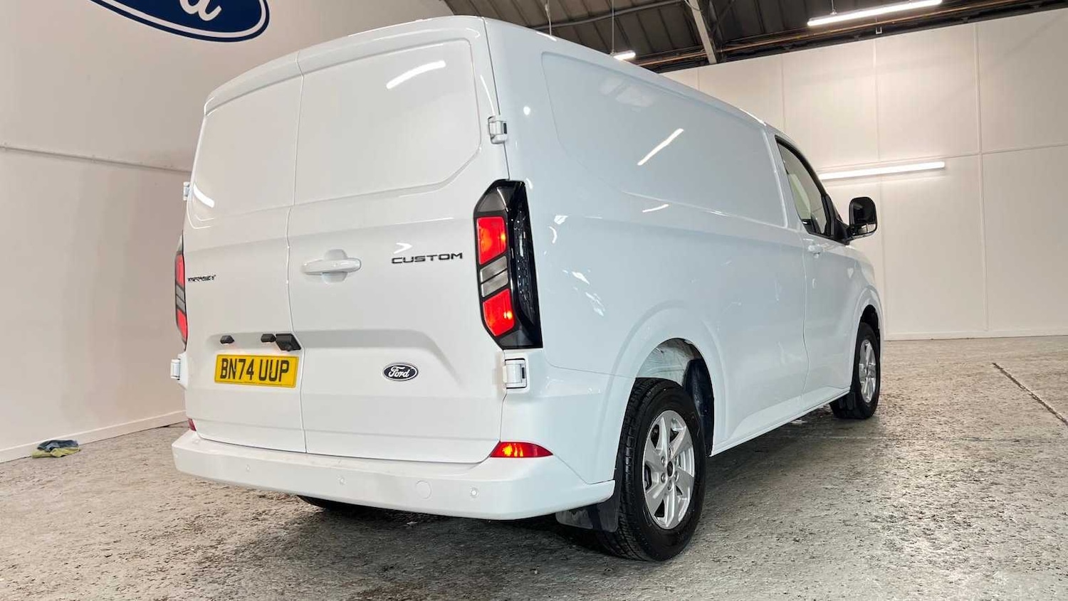 Used Ford Transit Custom 2024 for sale - 76955211: Photo 8