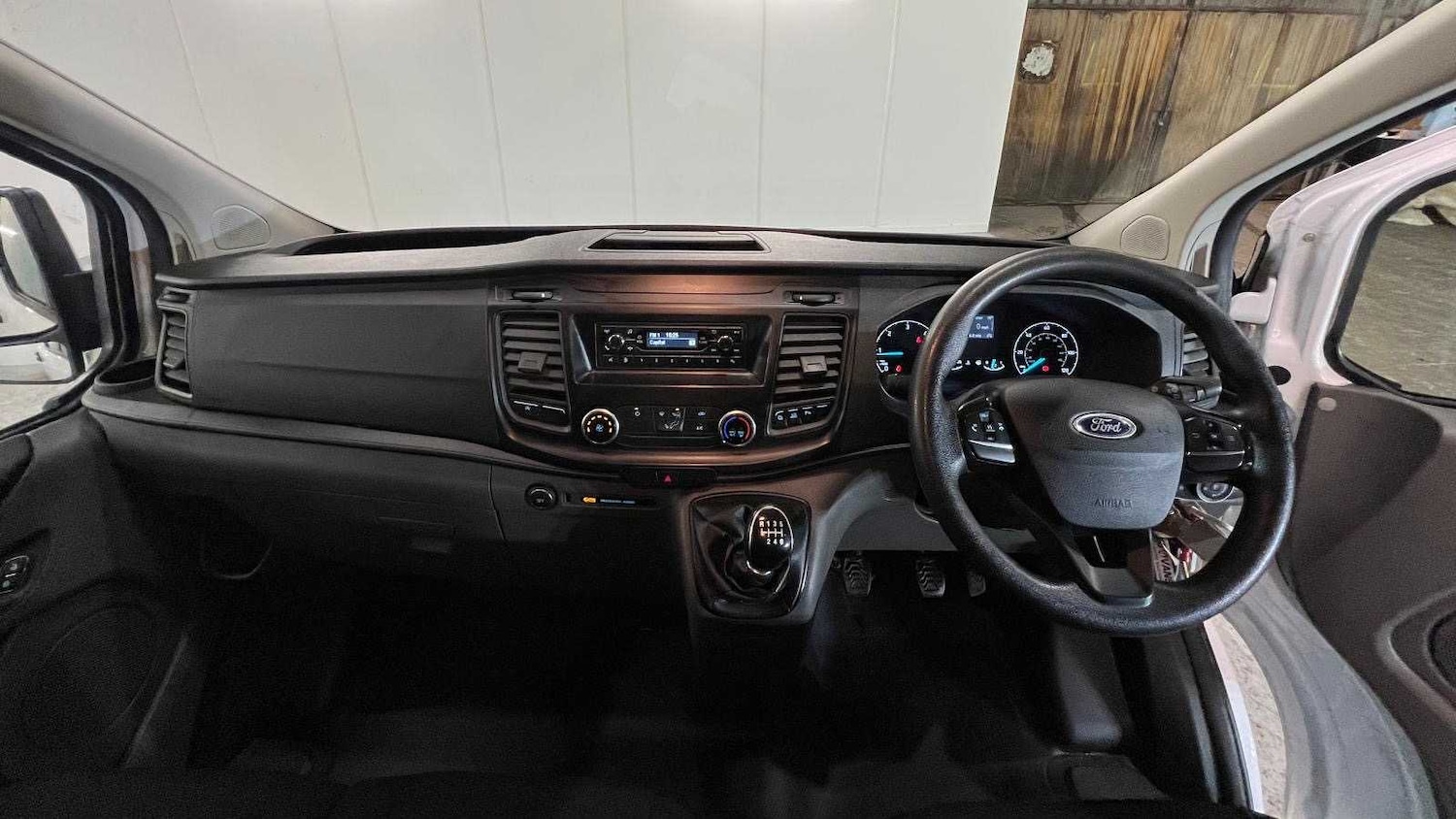 Used Ford Transit Custom 2020 for sale - 76692113: Photo 28