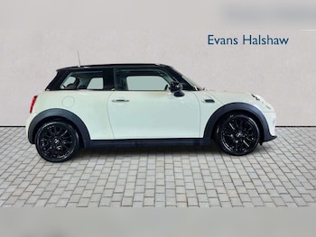 Used MINI Hatch 2018 for sale - 79078633: Photo