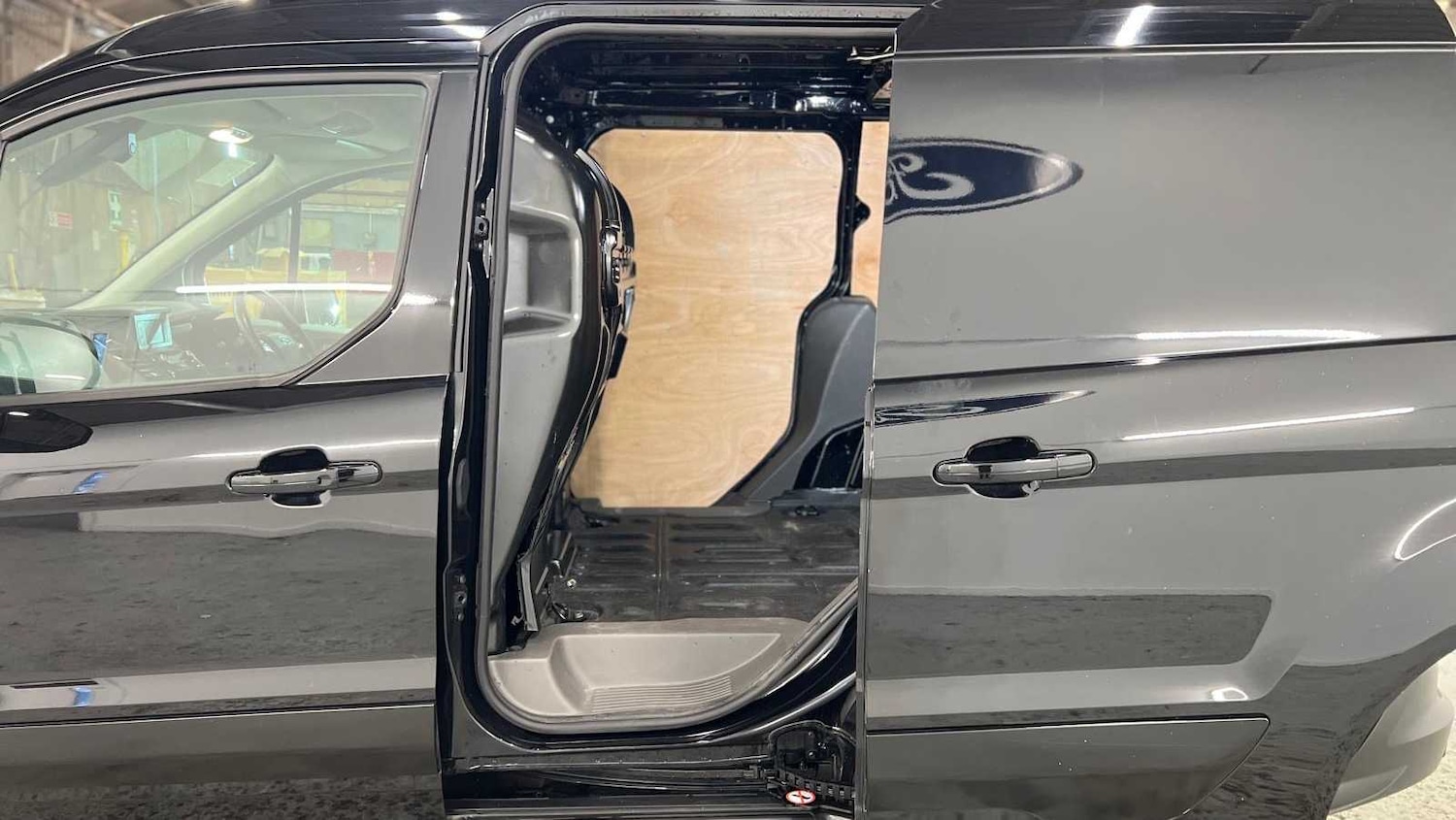 Used Ford Transit Connect 2021 for sale - 76774325: Photo 12