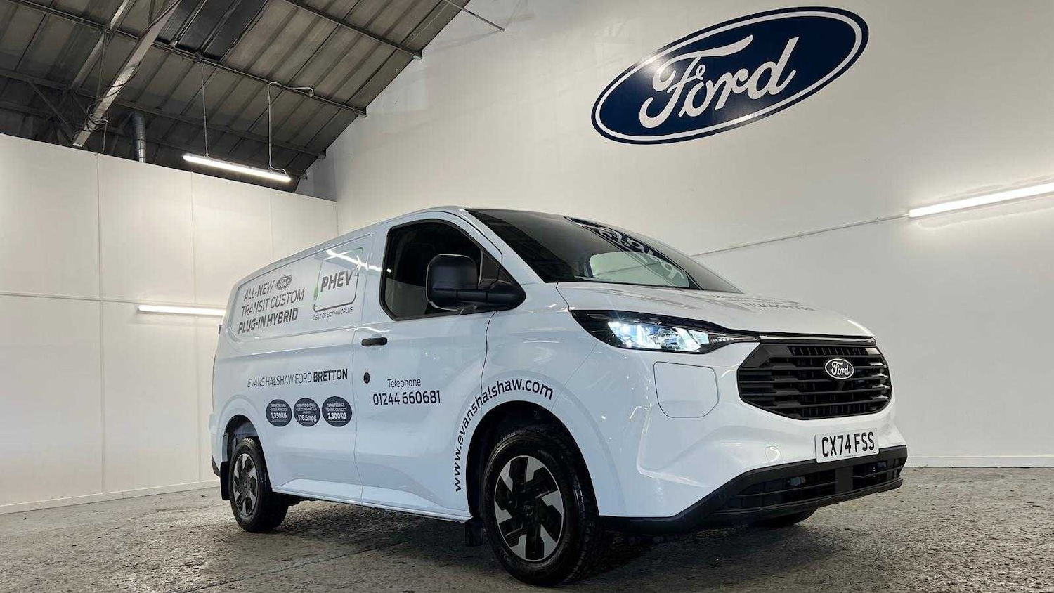 Used Ford Transit Custom 2024 for sale - 76827580: Photo 1