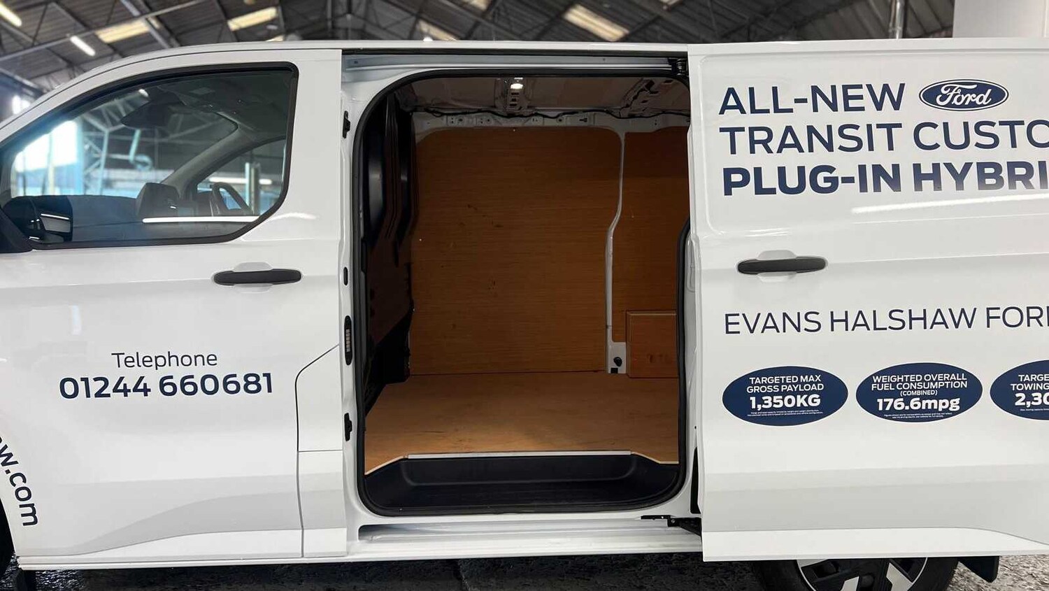 Used Ford Transit Custom 2024 for sale - 76827580: Photo 10