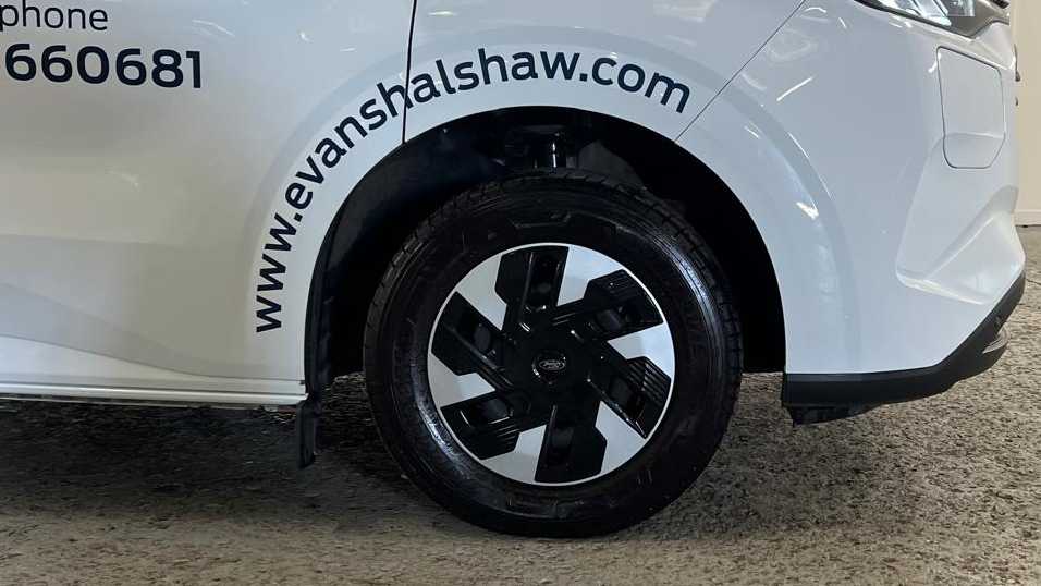 Used Ford Transit Custom 2024 for sale - 76827580: Photo 15