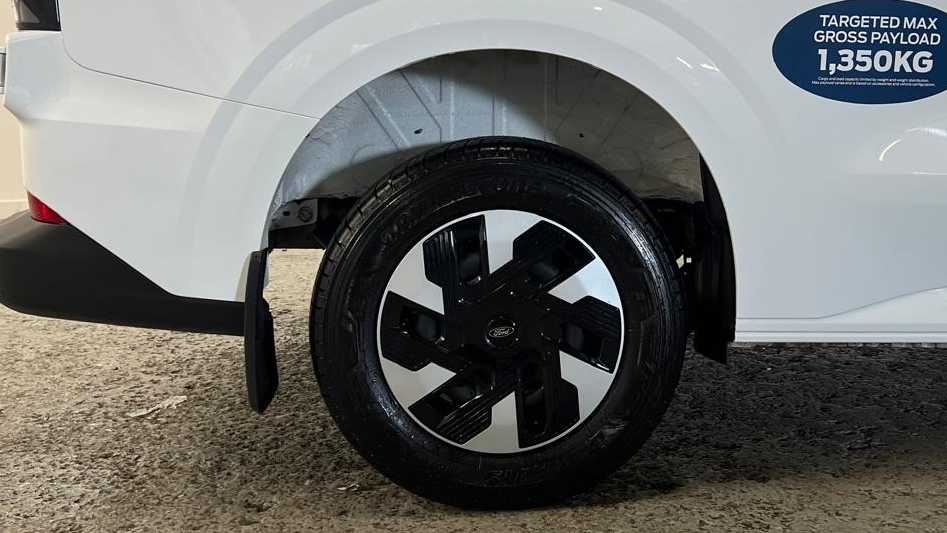 Used Ford Transit Custom 2024 for sale - 76827580: Photo 16