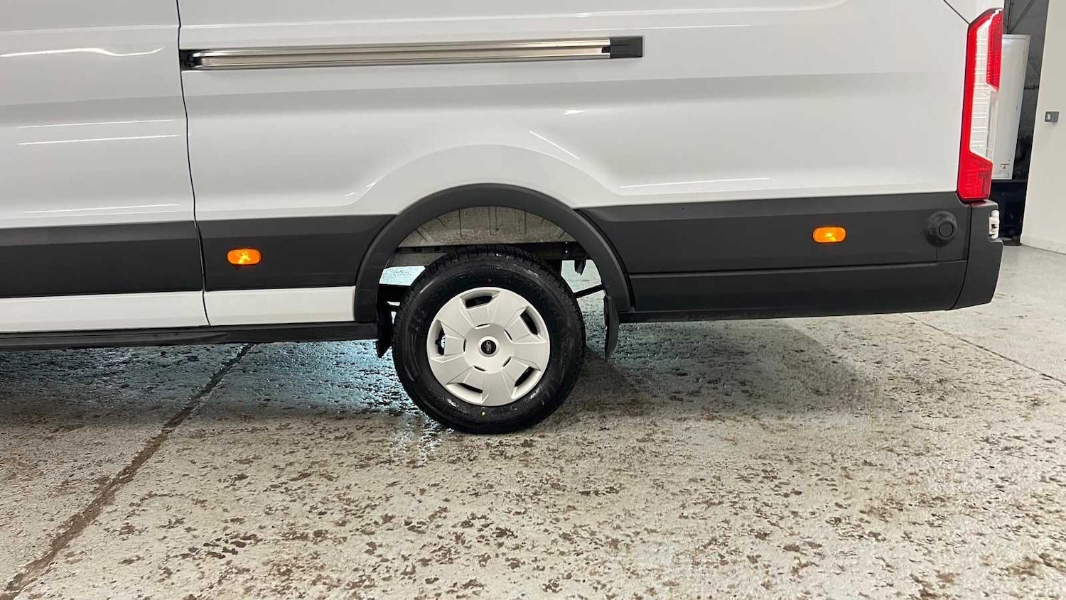 Used Ford Transit 2025 for sale - 77628110: Photo 16