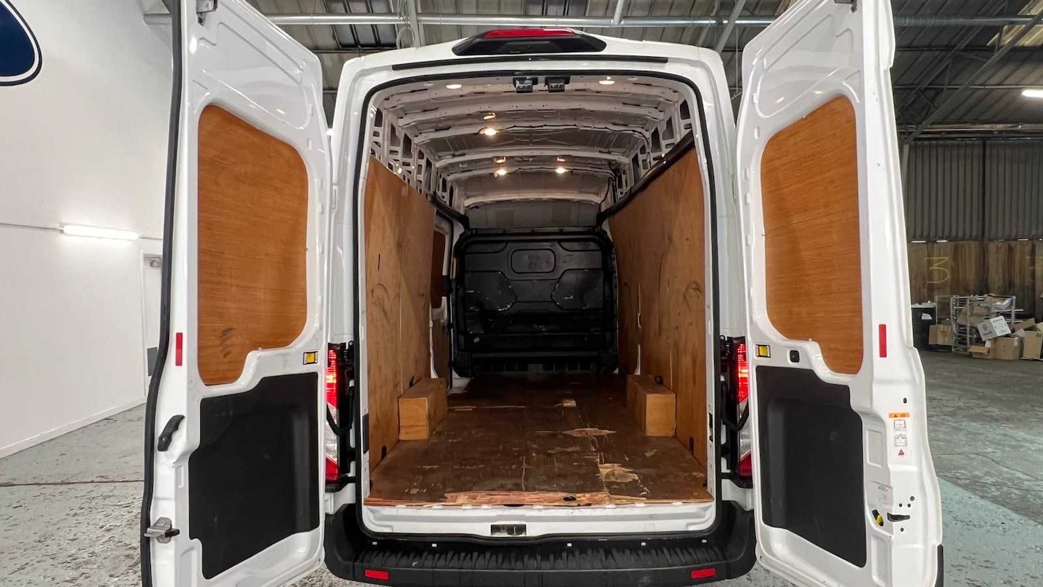 Used Ford Transit 2025 for sale - 77628110: Photo 4