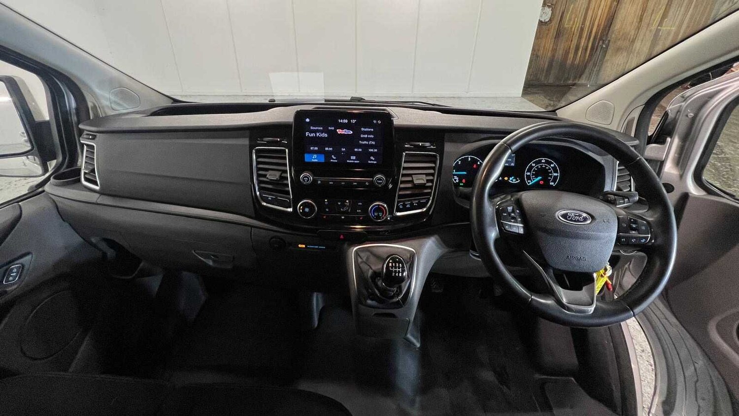 Used Ford Transit Custom 2022 for sale - 76564338: Photo 32