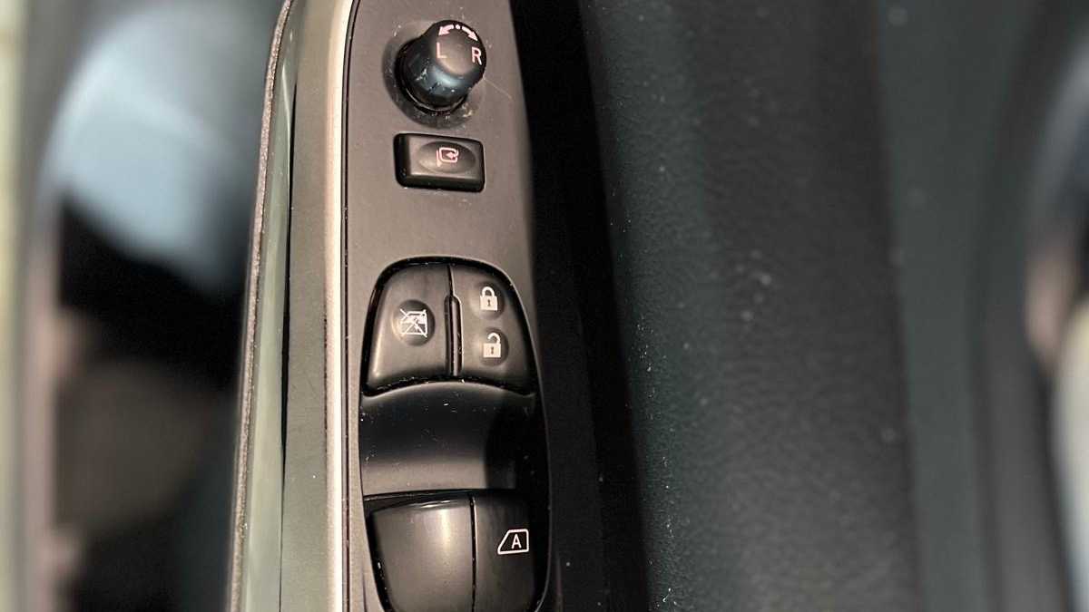 Used Nissan Navara 2020 for sale - 77886279: Photo 20