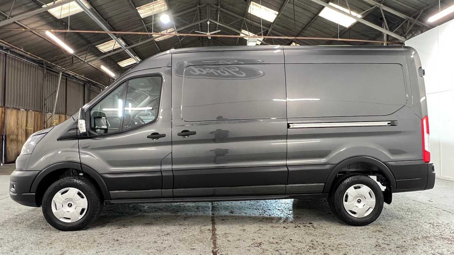 Used Ford E-Transit 2025 for sale - 77361465: Photo 7