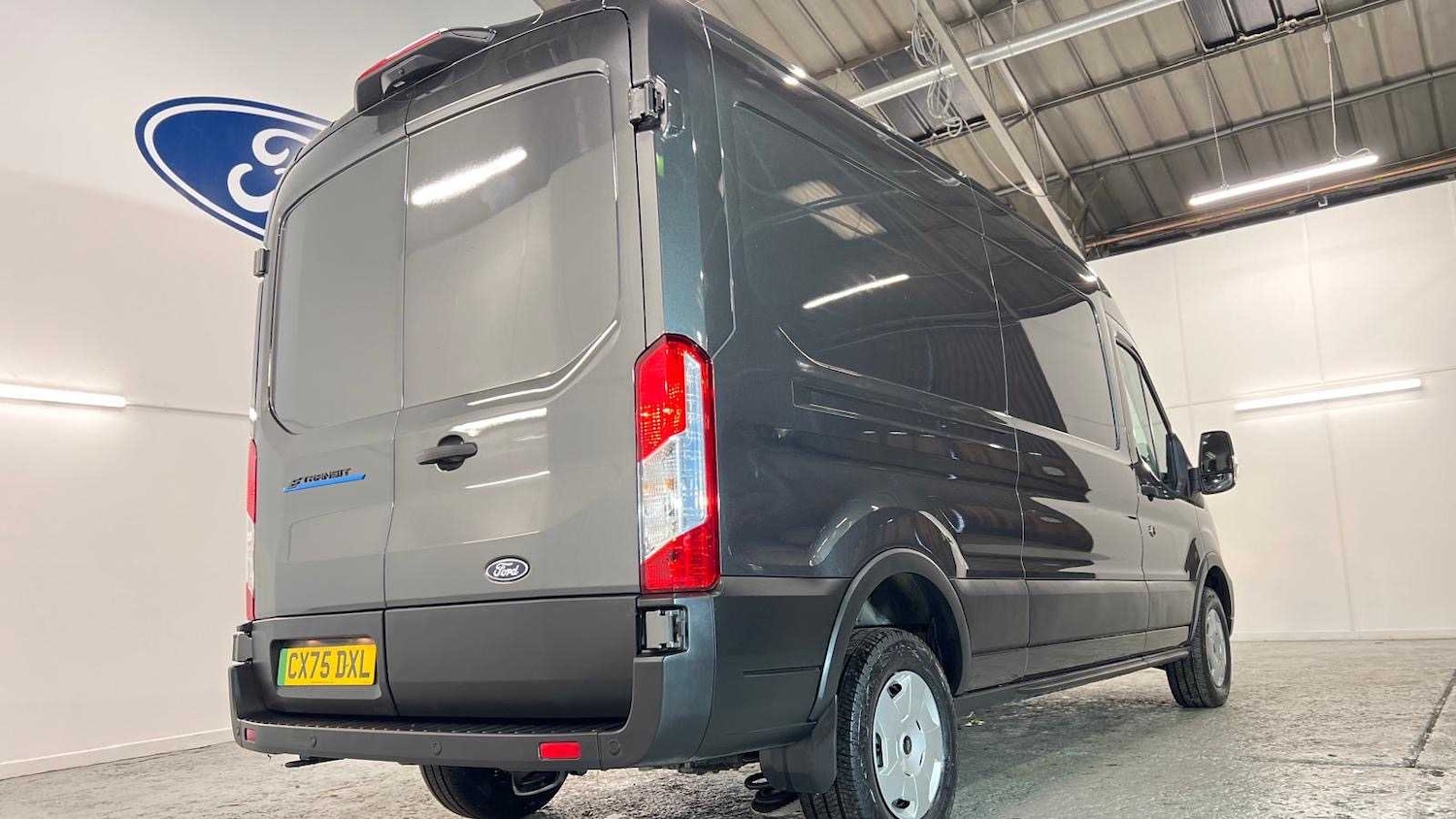 Used Ford E-Transit 2025 for sale - 77361465: Photo 9