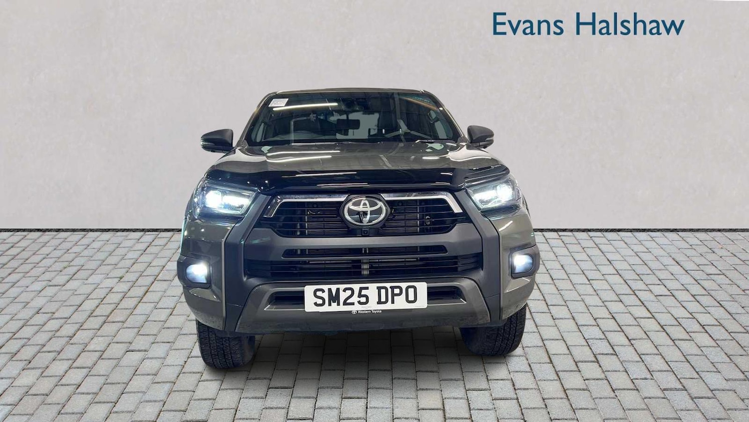 Used Toyota Hilux 2025 for sale - 77414607: Photo 4