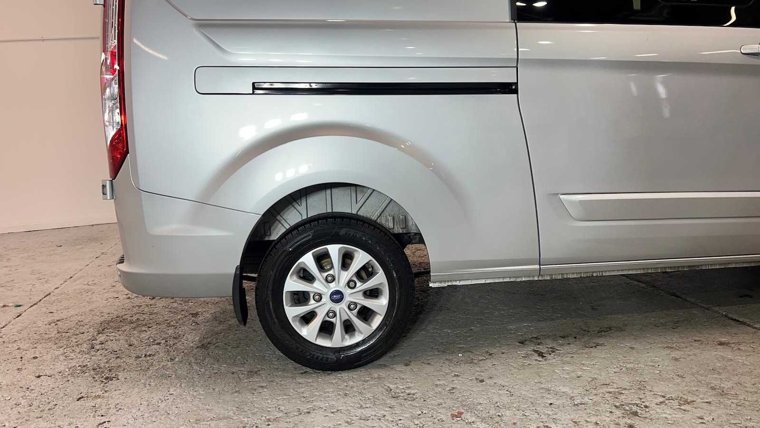 Used Ford Transit Custom 2023 for sale - 76774152: Photo 21