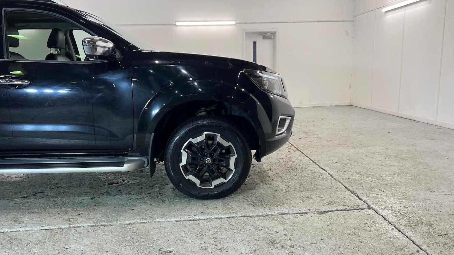 Used Nissan Navara 2020 for sale - 77686559: Photo 17