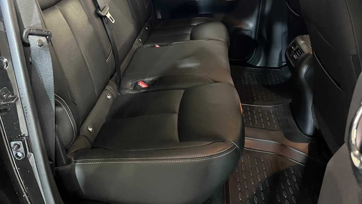 Used Nissan Navara 2020 for sale - 77686559: Photo 35