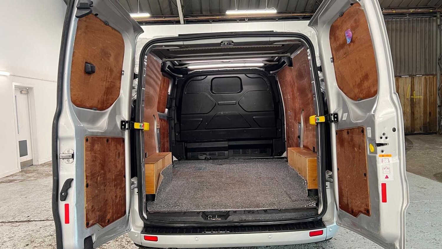 Used Ford Transit Custom 2022 for sale - 76170085: Photo 12