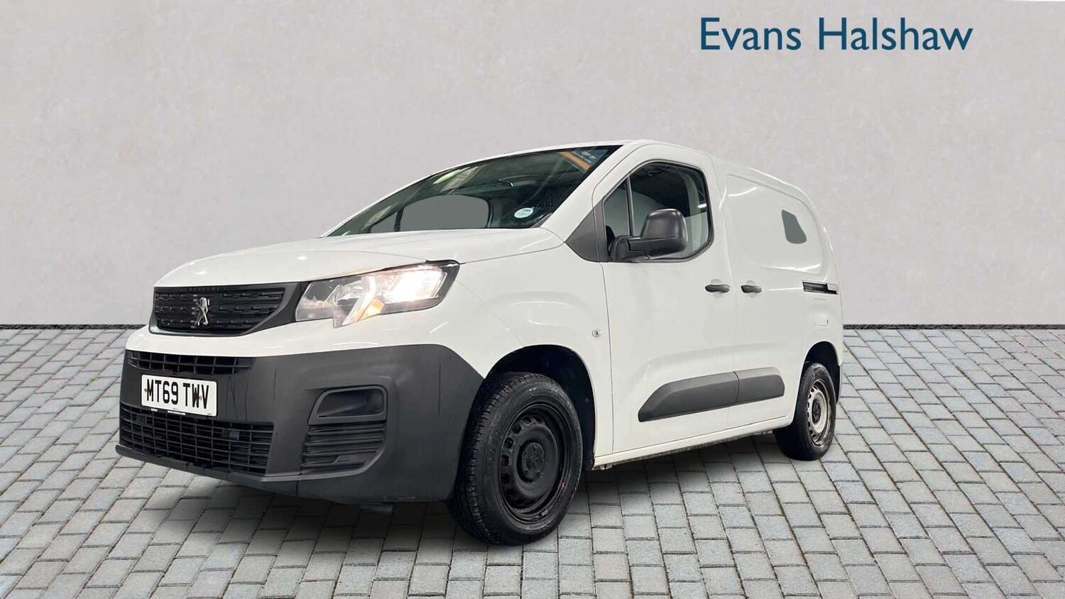 Used Peugeot Partner 2019 for sale - 77810919: Photo 4