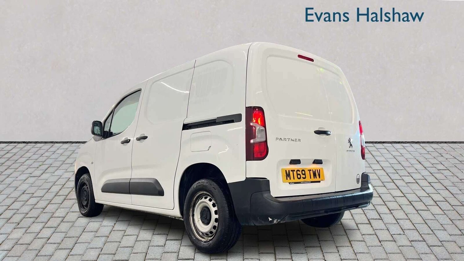 Used Peugeot Partner 2019 for sale - 77810919: Photo 6