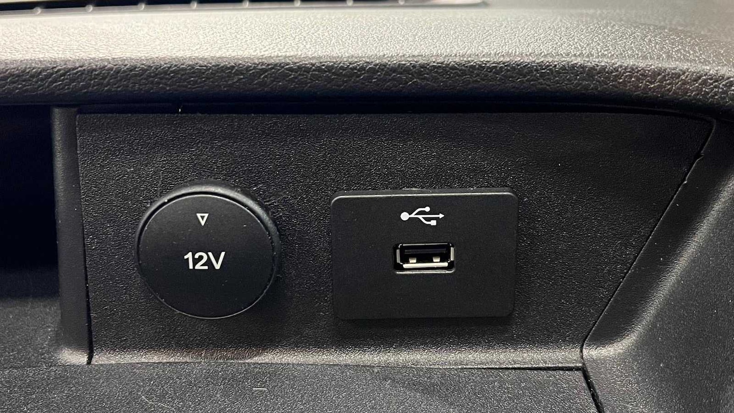 Used Ford Transit 2023 for sale - 77233019: Photo 28