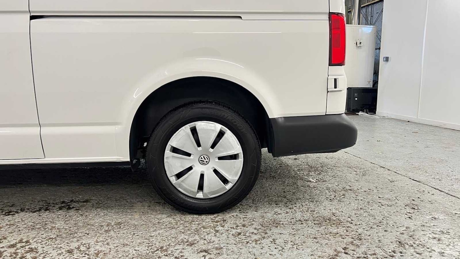 Used Volkswagen Transporter 2023 for sale - 76063500: Photo 15