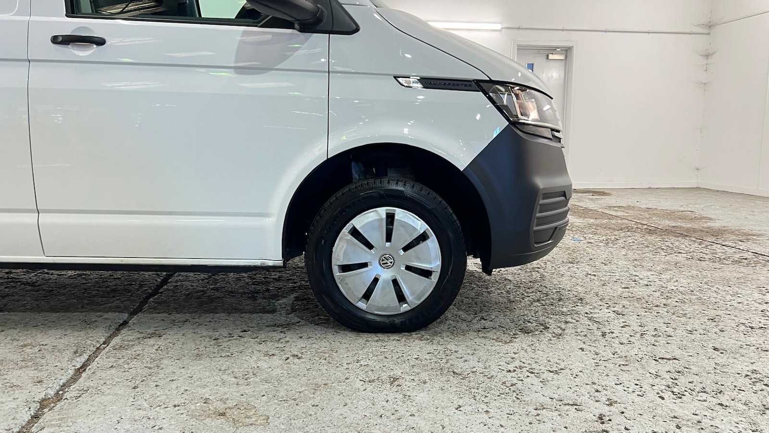 Used Volkswagen Transporter 2023 for sale - 76063500: Photo 17