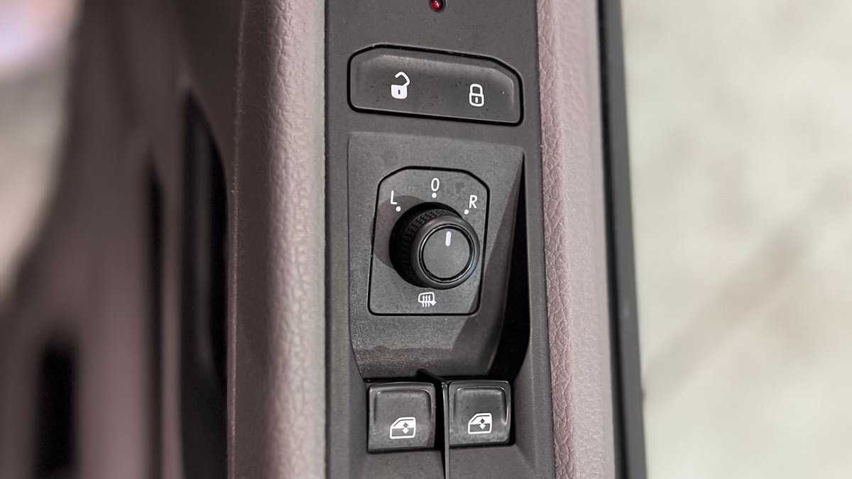 Used Volkswagen Transporter 2023 for sale - 76063500: Photo 18