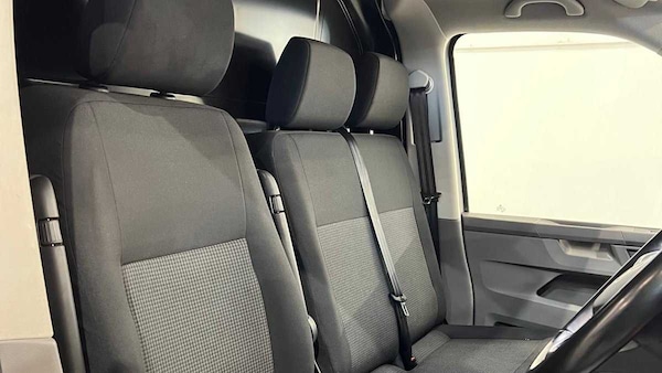 Used Volkswagen Transporter 2023 for sale - 76063500: Photo 31