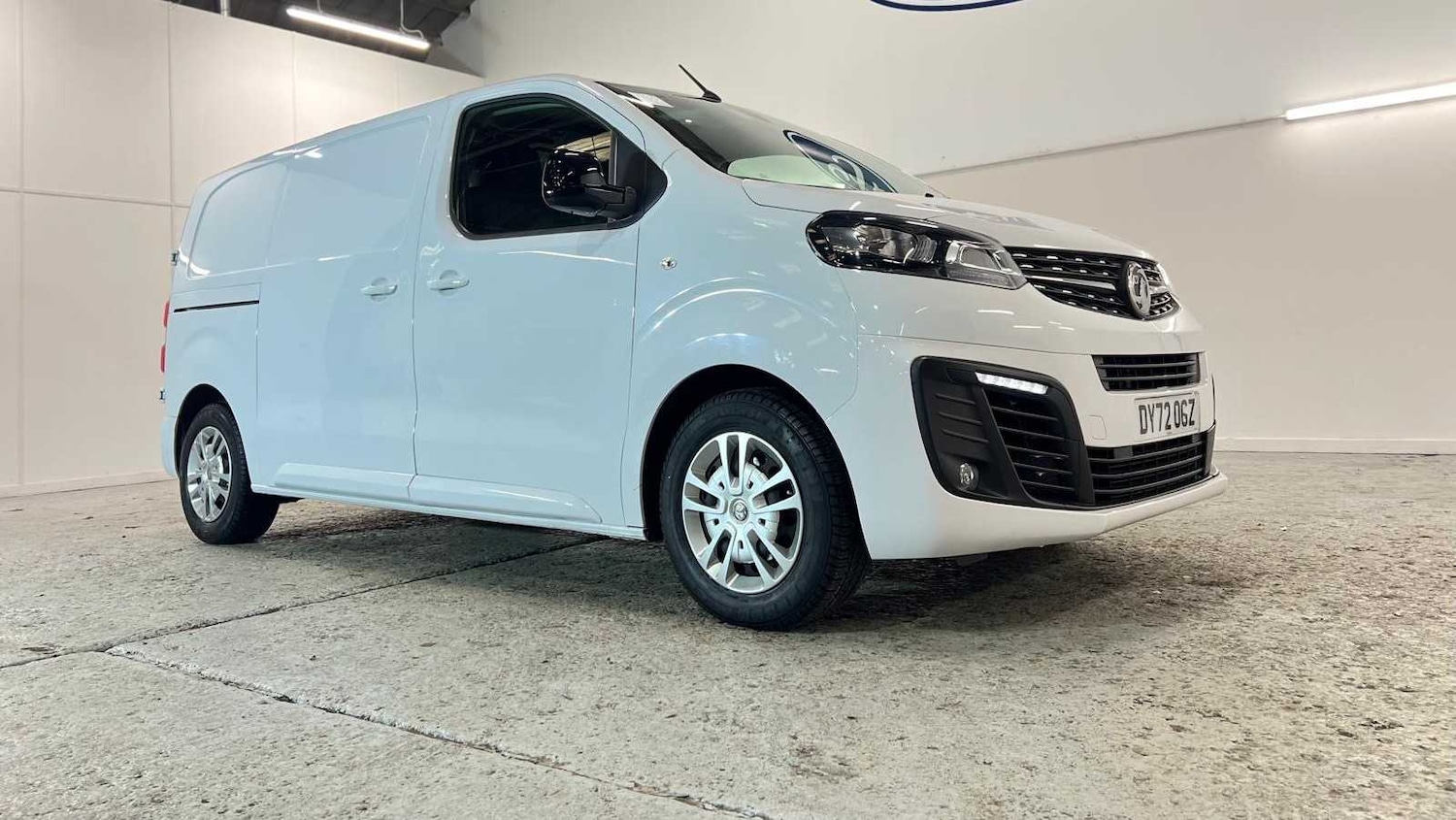 Used Vauxhall Vivaro 2022 for sale - 76624511: Photo 1