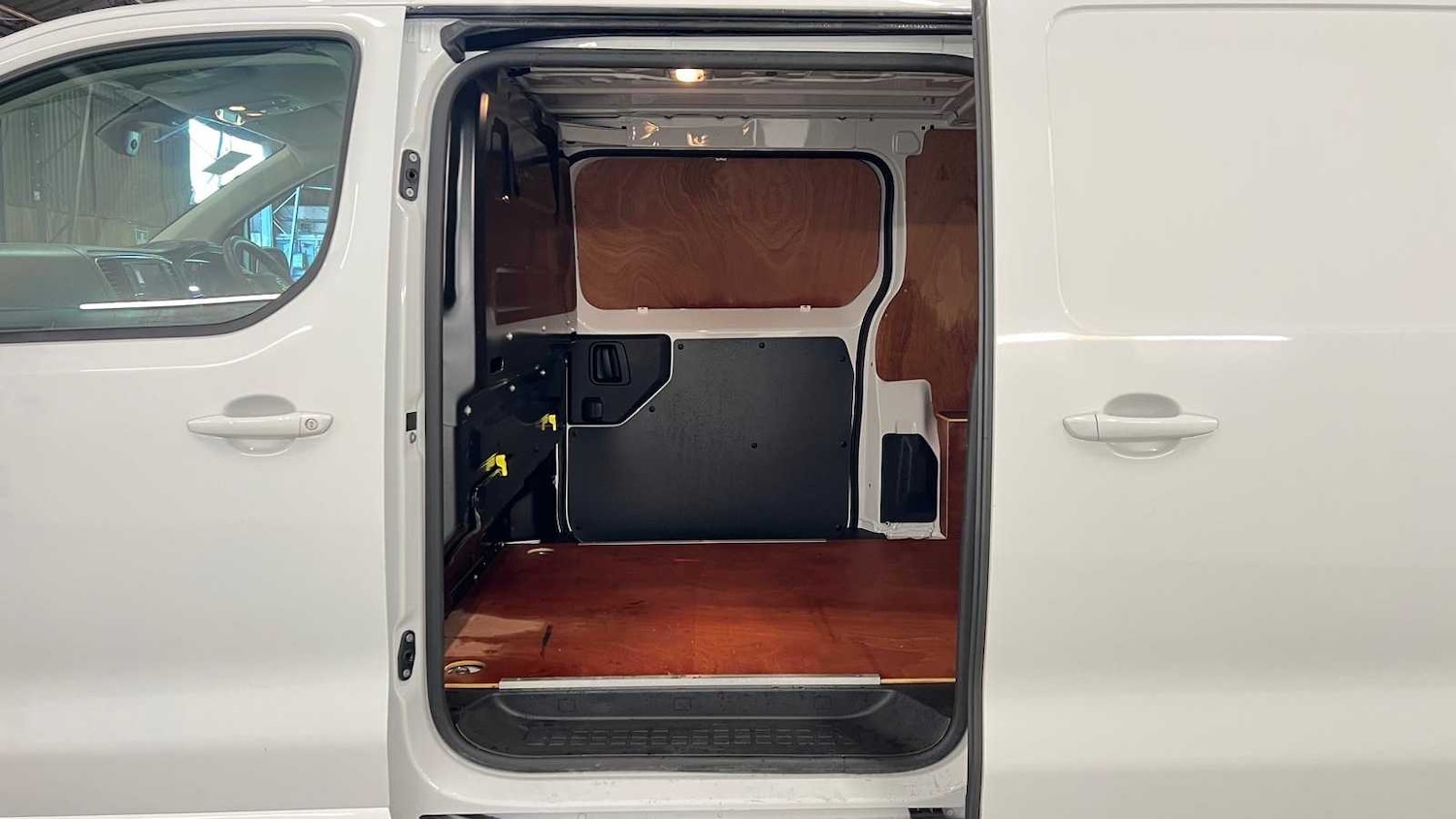 Used Vauxhall Vivaro 2022 for sale - 76624511: Photo 11