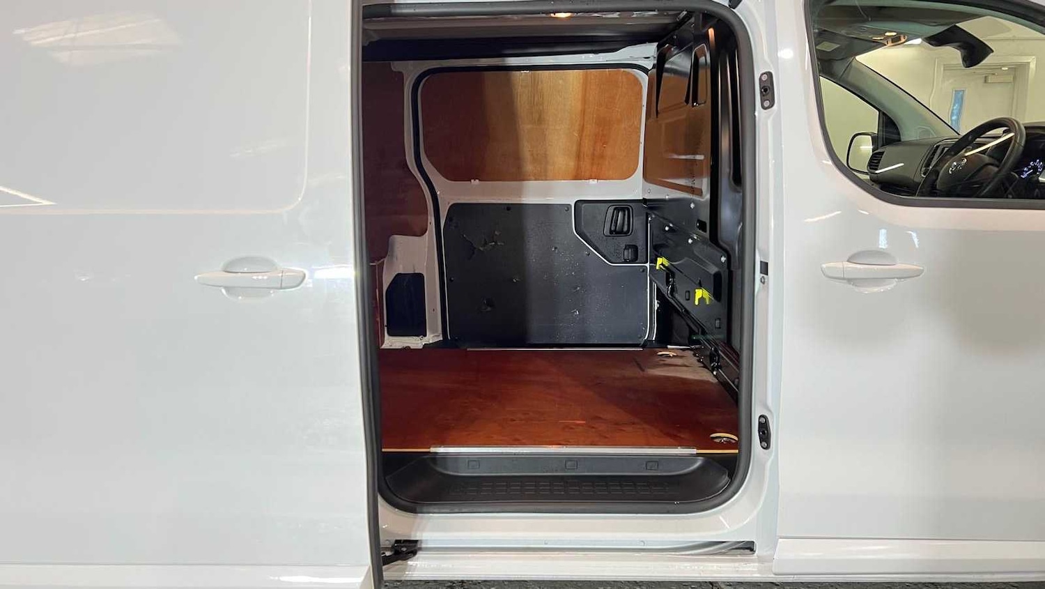 Used Vauxhall Vivaro 2022 for sale - 76624511: Photo 12