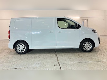 Used Vauxhall Vivaro 2022 for sale - 76624511: Photo
